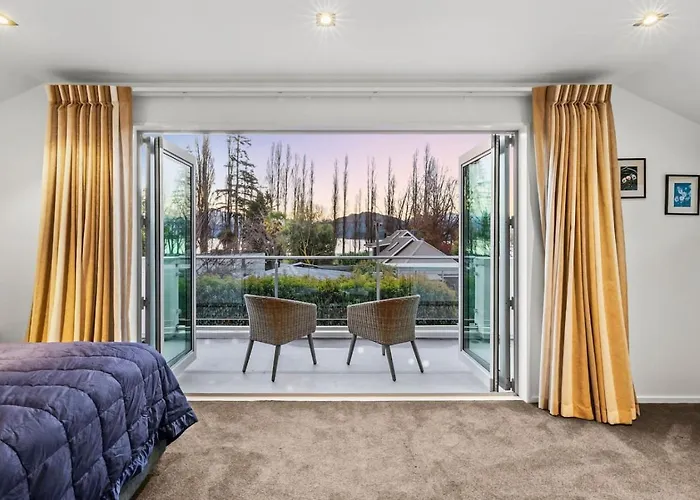Holiday home Jessies Lakehouse - Your Perfect Base