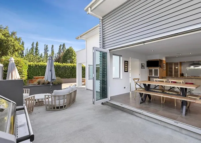 Jessies Lakehouse - Your Perfect Base Holiday home *