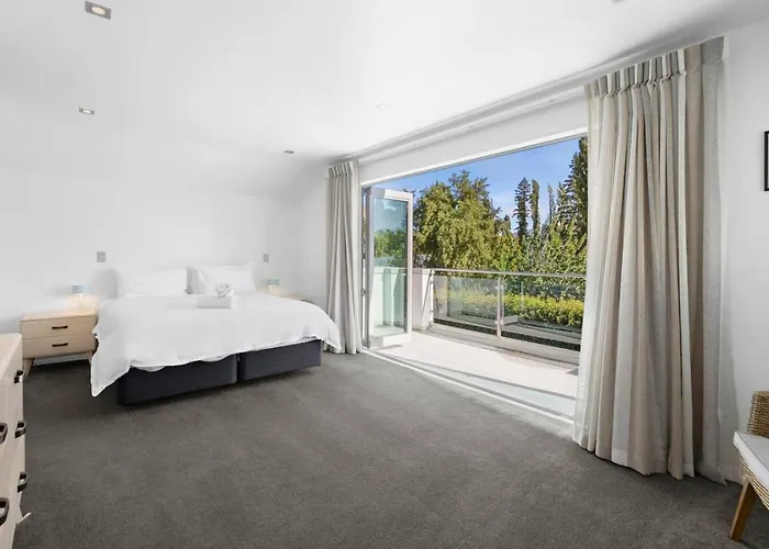 Jessies Lakehouse - Your Perfect Base Holiday home