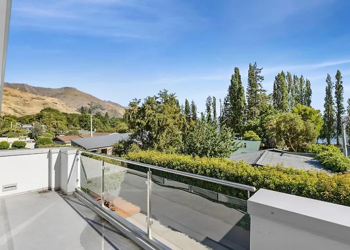 Jessies Lakehouse - Your Perfect Base * Wanaka